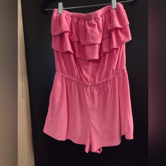 Romper - Picture 1 of 3